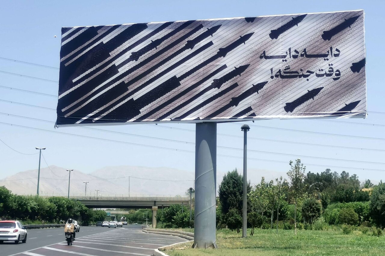 اروپا در برجام ماند که از ابزار مکانیسم ماشه استفاده کند / بلاتکلیفی میان جنگ و صلح سم مهلک است / کشور را جناح تندرو اداره نمی‌کند