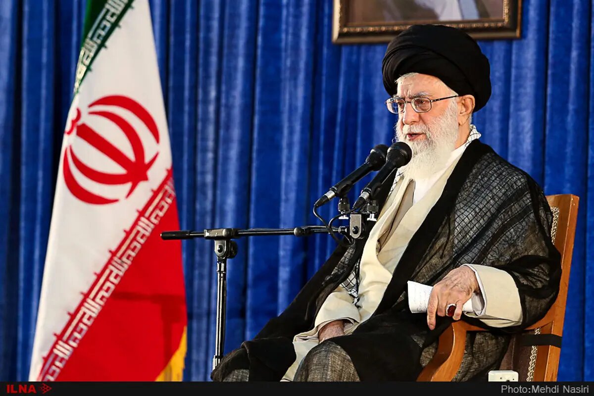 رهبر انقلاب: جمهوری اسلامی استحکام بی‌نظیر پایه‌های نظام و کشور را به دنیا نشان داد/ به کوری دشمن خواهیم توانست ایران را به اوج ترقی و افتخار برسانیم