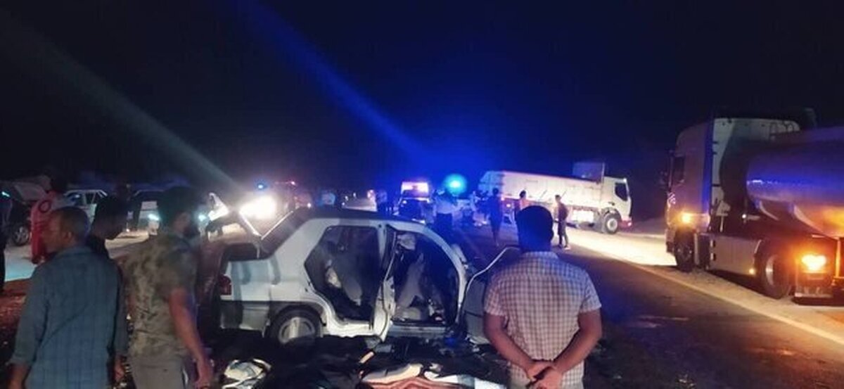 مرگ ۵ نفر بر اثر تصادف زنجیره‌ای در منوجان کرمان