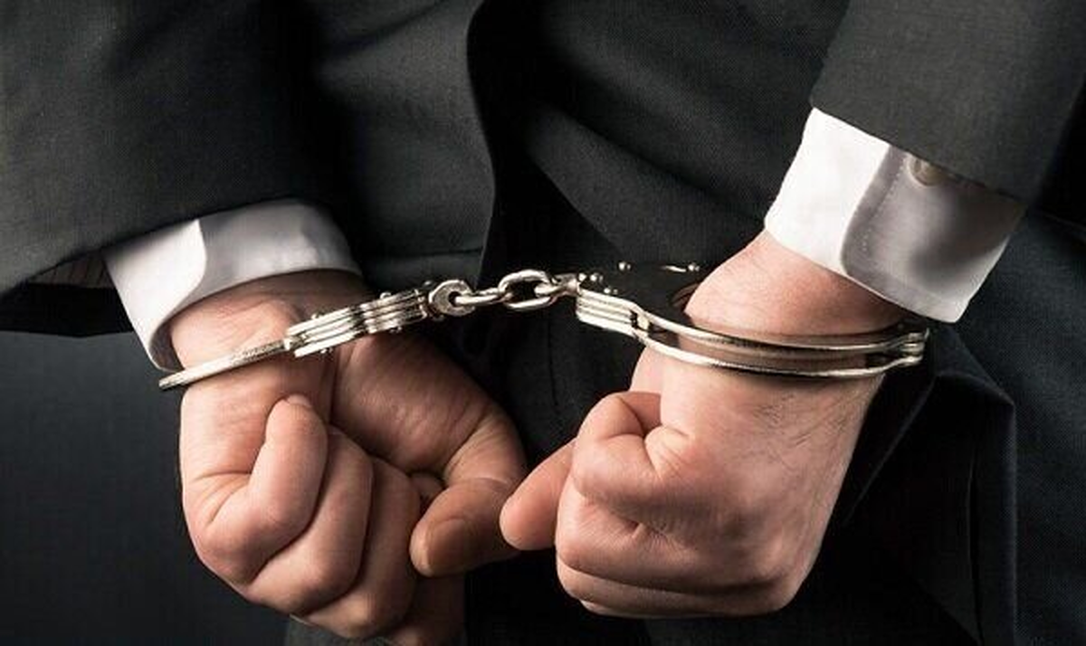 دستگیری معاون اداره امور مالیاتی آذربایجان‌غربی و ۳۱ متهم دیگر