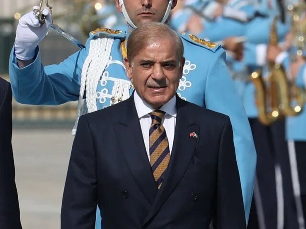 سفر نخست‌وزیر پاکستان به چین