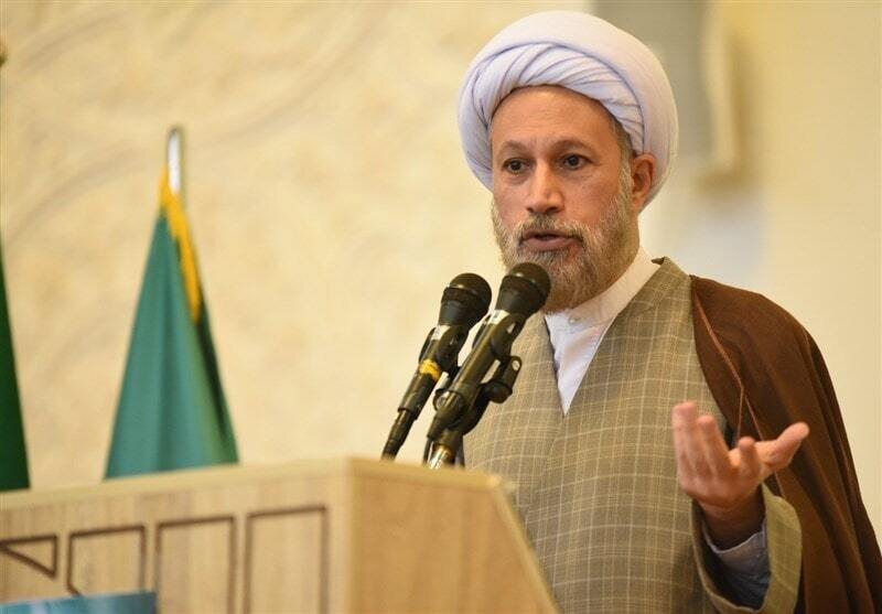 امام جمعه شیراز: اقتصاد مقاومتی یک راهبرد کلان برای عبور از فشارها و تحریم‌هاست