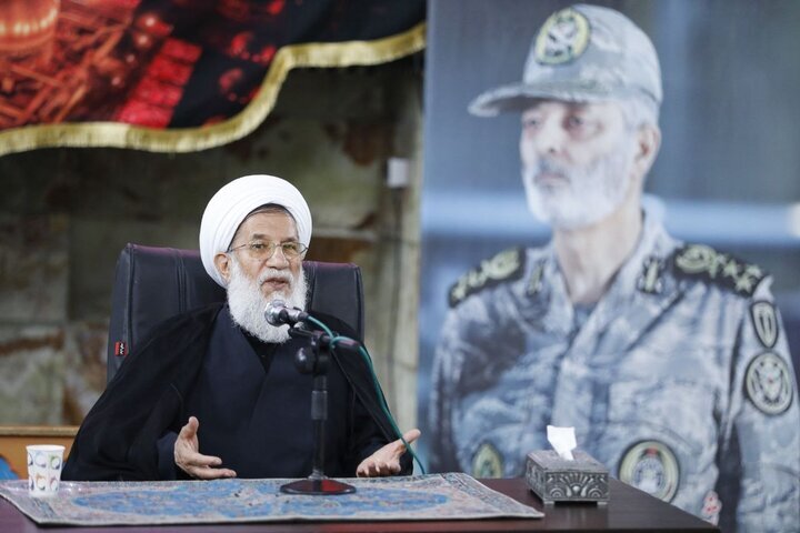 رئیس سازمان عقیدتی سیاسی ارتش: شهادت رهبر انقلاب می‌تواند زمینه‌ساز وحدت و بیداری جهان اسلام باشد